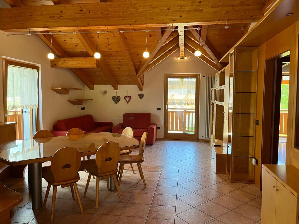 Ferienwohnung Attico In Legno Ad Andalo Exterior foto